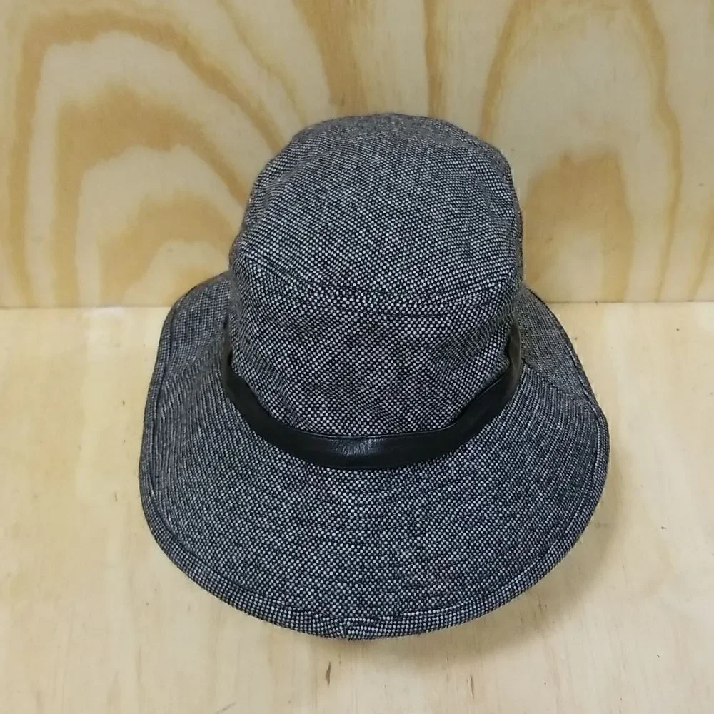 Banana Republic Tweed Bucket Hat Sz Small/Med ( Unisex )